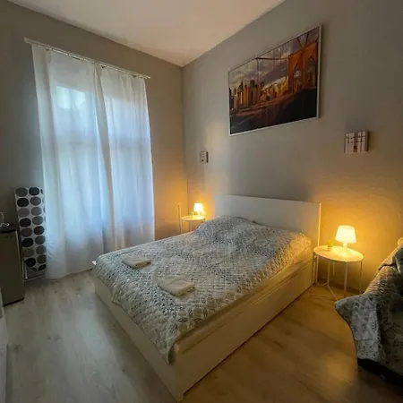 Apartman Old 1 *